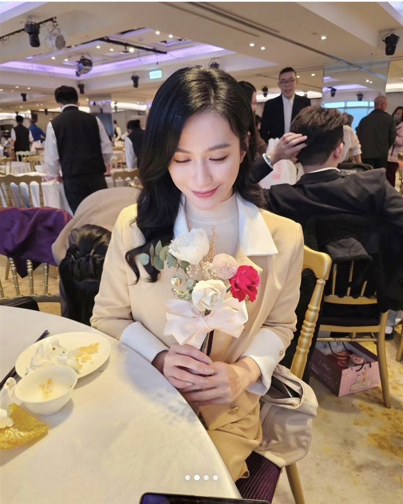 《天道》女神嗨喊「我也要結婚了！」報喜開心秀捧花　網笑：換你了