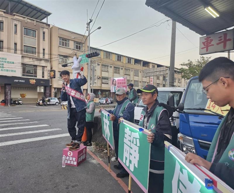 這8年過得好嗎？焦糖哥哥「有感4項福利」開酸：好到不希望中國拖著台灣