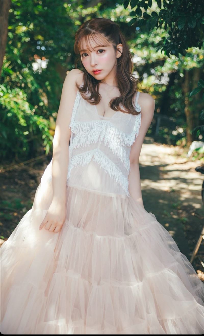 三上悠亞擇偶「年收要600萬以上」！達人揭她幕後真實心態