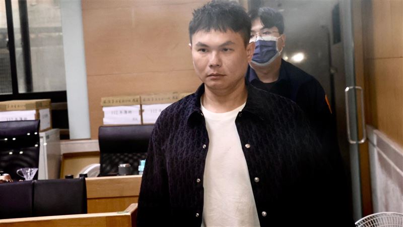 超哥根本不用動手！律師授一招：一秒制服Toyz