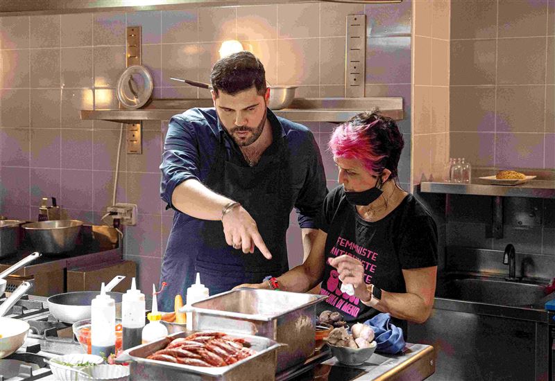 男星改邪歸正超勵志!黑手黨為愛下廚「漂白」洗菜不洗錢「黑道變警察」