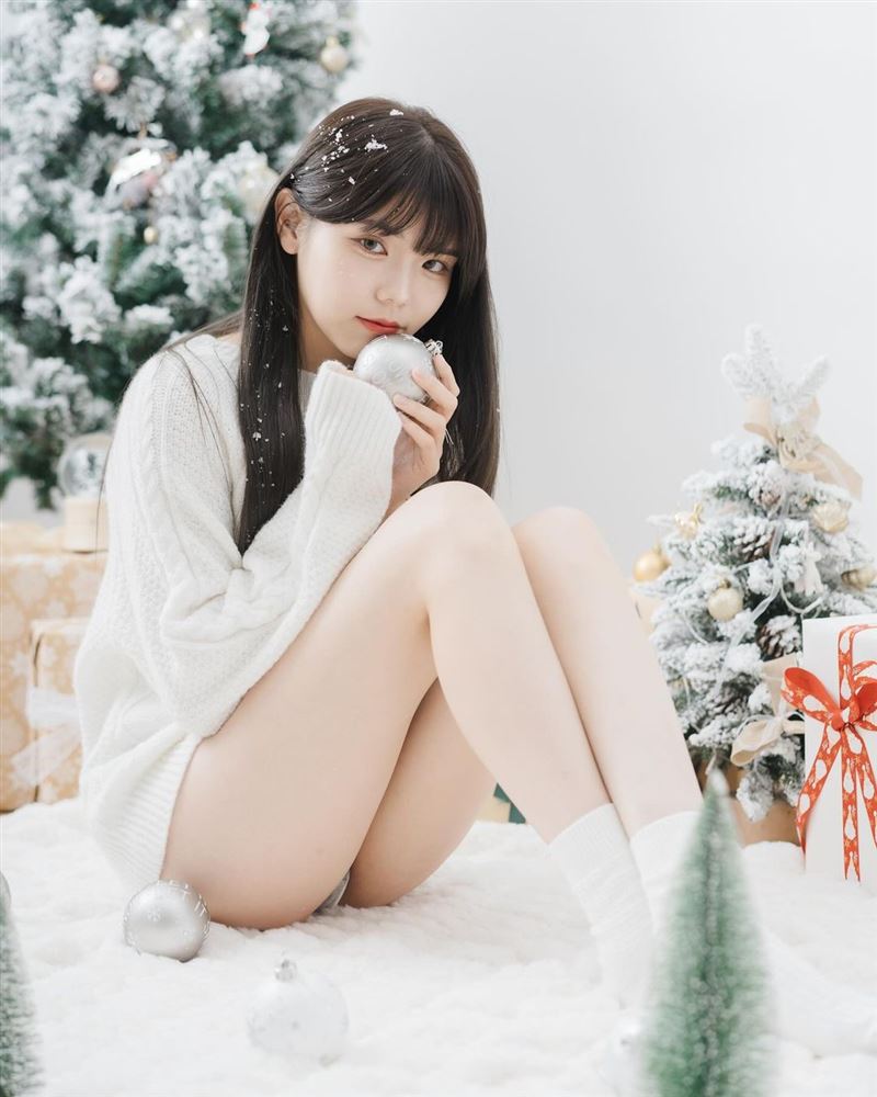 美腿實況主批超哥海鮮丼飯：超難吃！驚曝生魚片「不新鮮導致過敏」