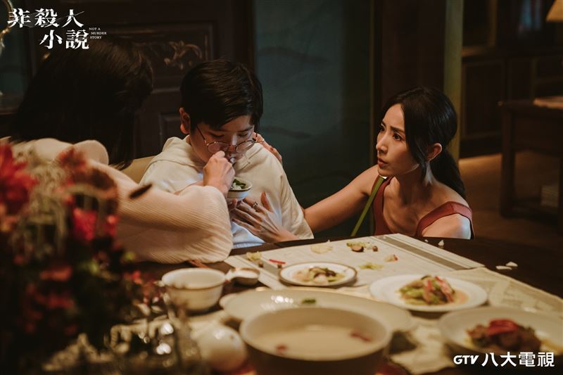 媽媽強行餵食虐兒!《非殺人》隋棠揭穿發聲了 全網嚇到:起雞皮疙瘩