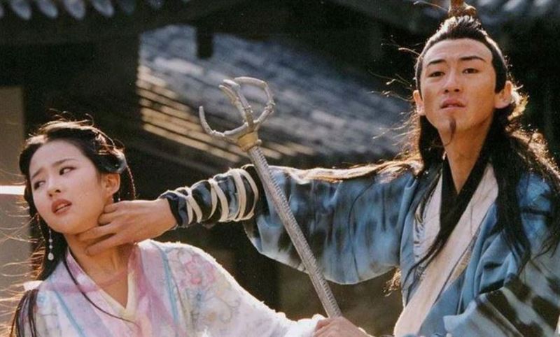 金庸筆下雲中鶴下流無恥！為何肯捨命救王語嫣？你看王語嫣被輕薄時說啥