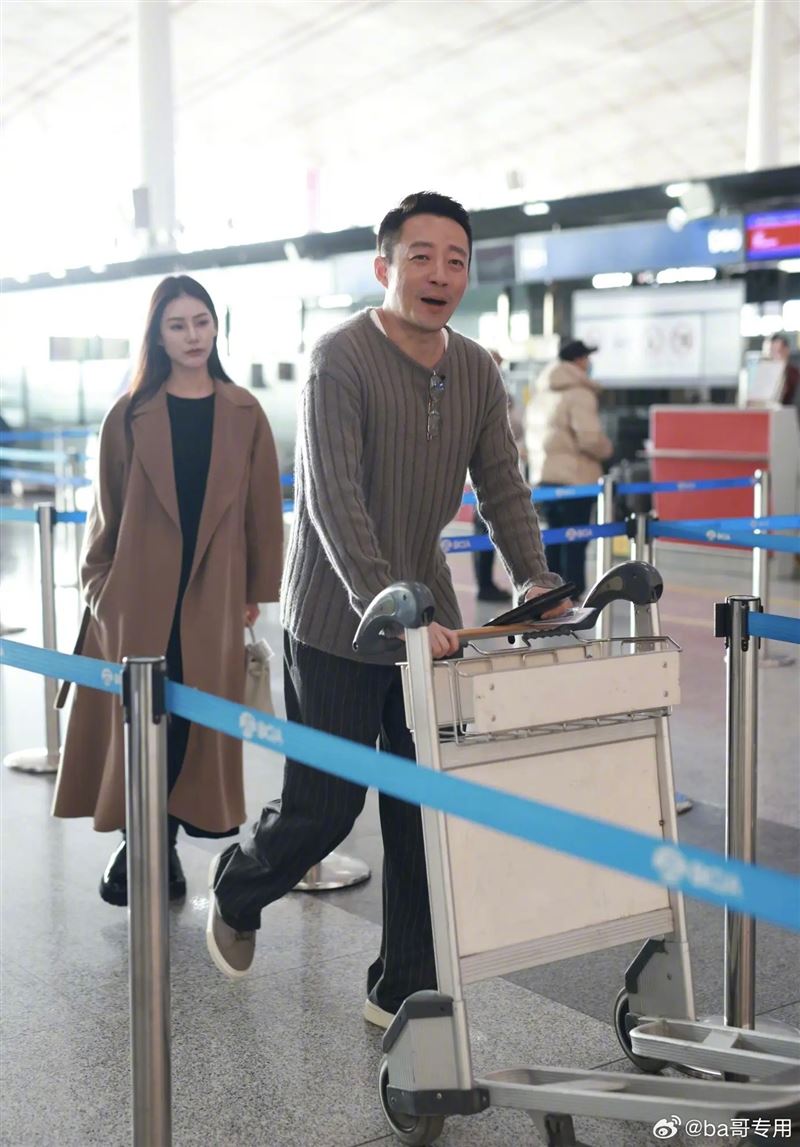 汪小菲準老婆曾離過婚？Mandy婚禮照疑遭流出　新郎超帥長相曝光