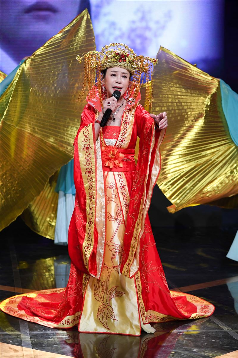 64歲金佩姍怎麼了？身子突暴瘦10公斤　最新現況曝光