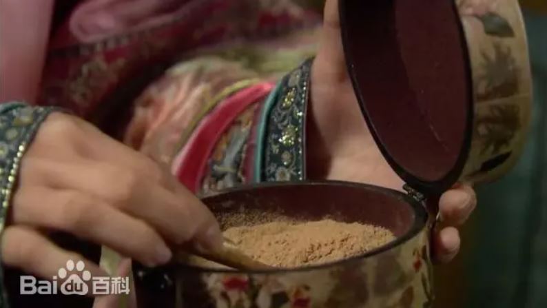 網跟著《甄嬛傳》自製「歡宜香」引網熱議！醫師說話了