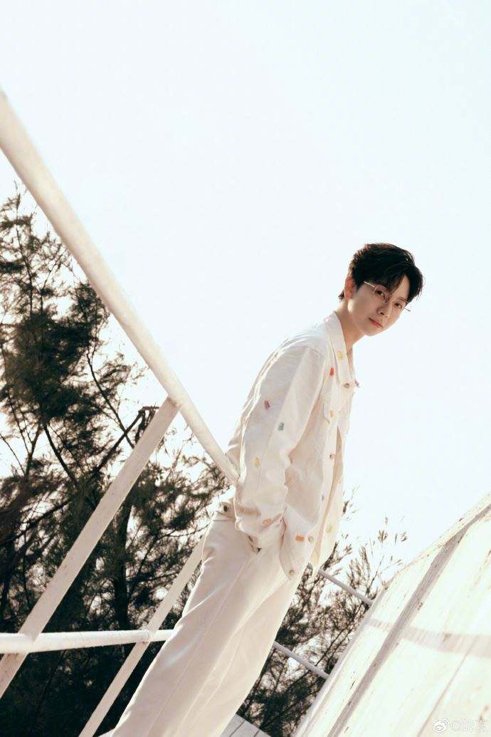 胡夏暗戀半年追到手！「爆雙方見家長」　女星直播：我可不結婚