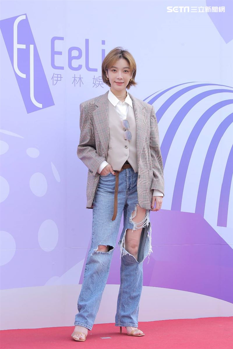 蔡淑臻龍年曝新計畫！開口唱歌練到發炎失聲　絕美李㼈愛女爽收爸紅包