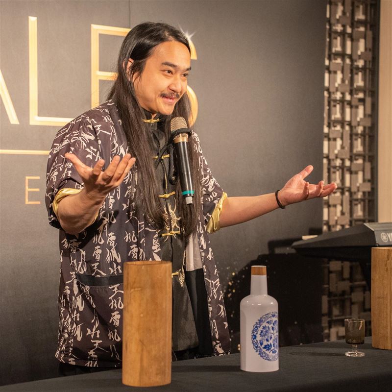 幻術師大仙扶輪社表演遭2男上台「翻道具掀底」　心寒：一生志業被蹂躪