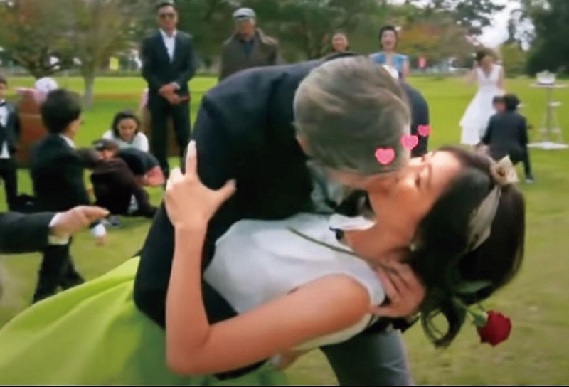 黃嘉千結婚16年沒加國身分！回憶暴力淚崩    曝夏克立「直衝再肘擊」