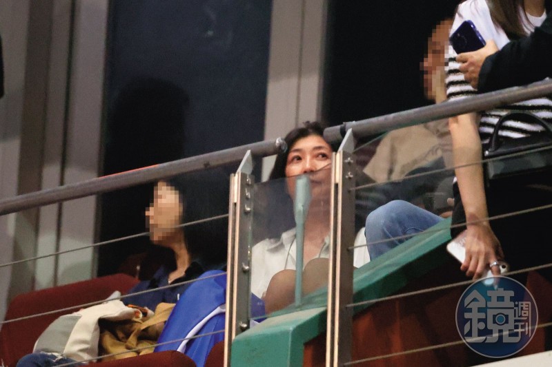 夏克立：我要X了她！黃嘉千遭毆「淪落加國街頭」突接電話內容發毛