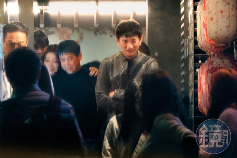 瘋傳與劉詩詩談離婚爭產!直擊吳奇隆旋風式回台 婚變疑雲一次看