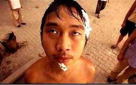 男星被同行笑白癡…星爺卻視他為天才！演電影從不NG