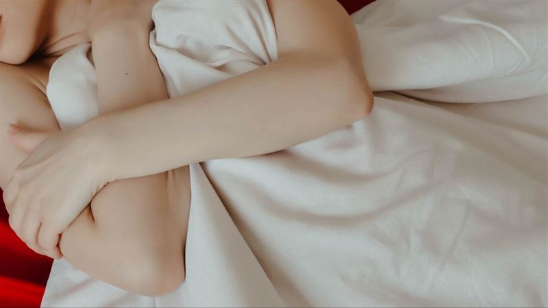 16歲女網紅應徵模特兒！自拍180秒「私密片」外流　輸入2字看到自己傻眼