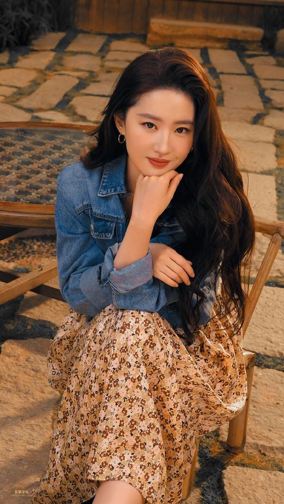 劉亦菲表姊「激美模樣曝光」　網看完驚呼1句