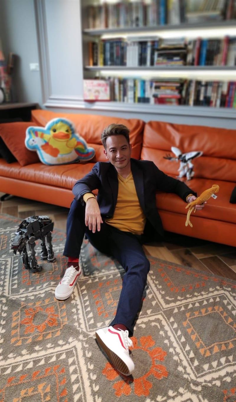 樓房換老宅1／泳池拿來堆雜物　高山峰賣房了！痛別百萬夜景爆內幕