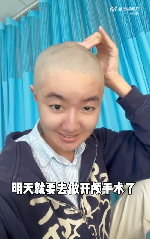 陸最紅童星「腦瘤開刀片」爆造假！網一看罵翻　母緊急回應了