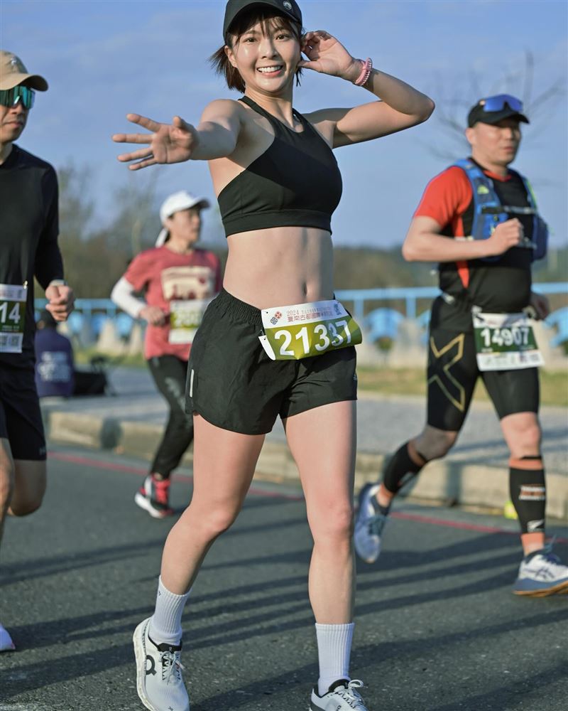 突後腦勺劇痛缺氧!《全明星》女星跑馬拉松出事了 哭曝驚悚過程