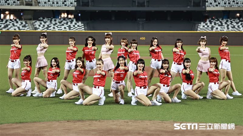 獨家／小龍女熱身賽2萬人初體驗　曝開幕戰大巨蛋女孩配置！看好看滿