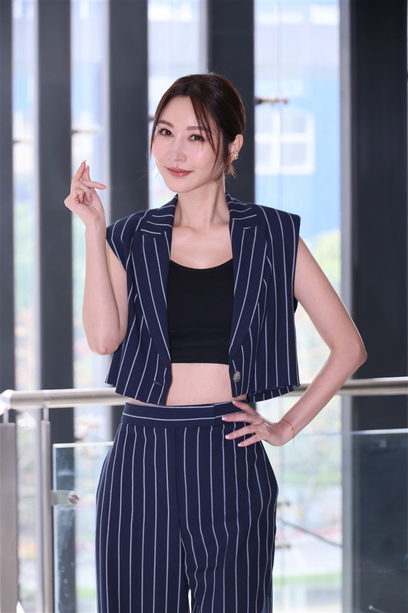 曾莞婷擁6房遭酸靠乾爹！揭「16歲工作辛酸史」怒回嗆：敢說就別刪文