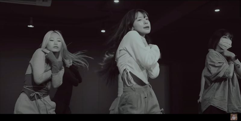 李多慧圓夢出道！「全程中文」吐心路歷程　自揭隱藏真面目