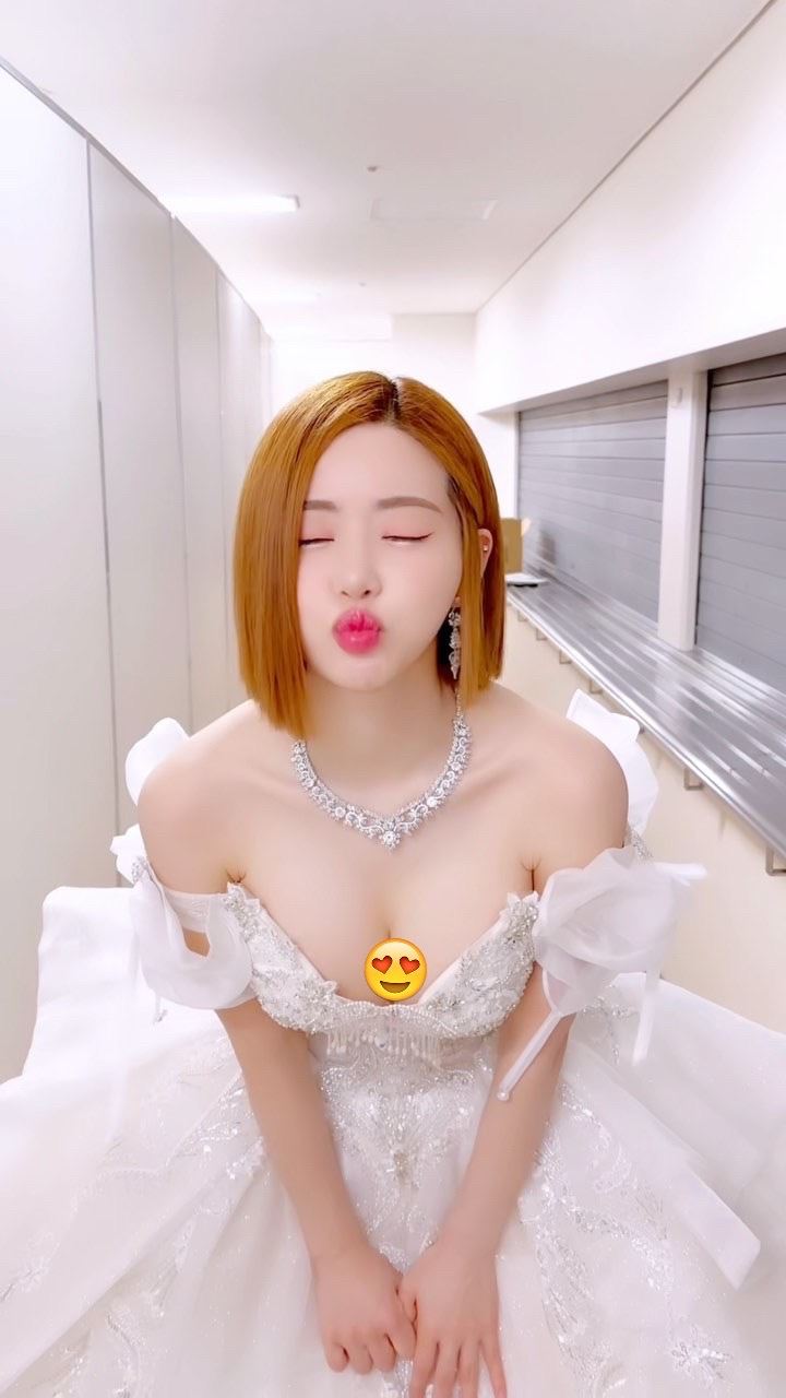 DJ SODA爆辣走秀！超兇飽滿全場看傻「一閃神」險當眾慘摔畫面流出