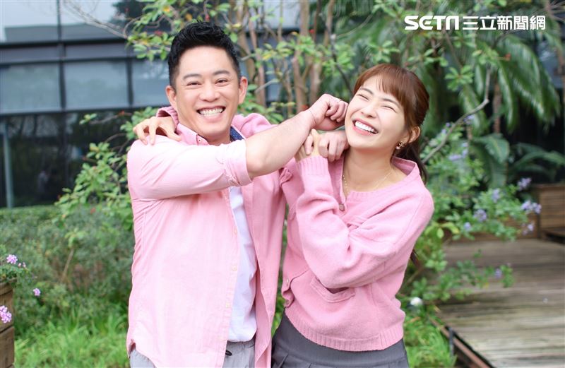 Junior歡慶43歲生日　未婚妻小陳妍希放閃！高喊：要懂我的心