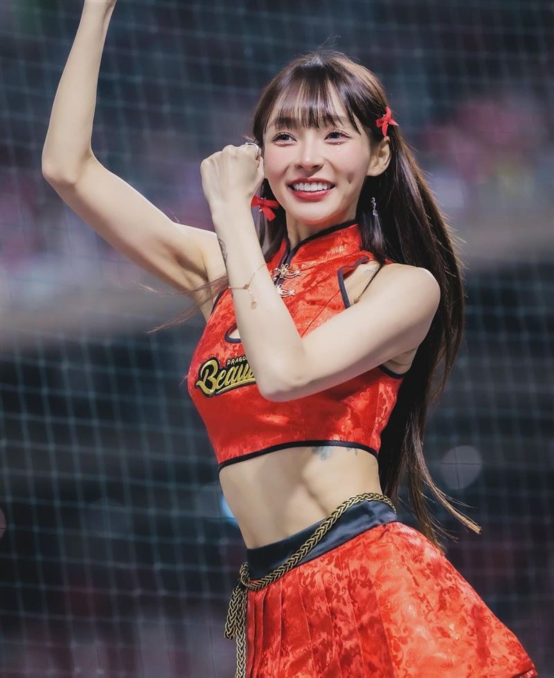 轉隊當小龍女遭酸人氣下滑！林襄「鑽石到哪都會發光」　陳沂糾正這件事