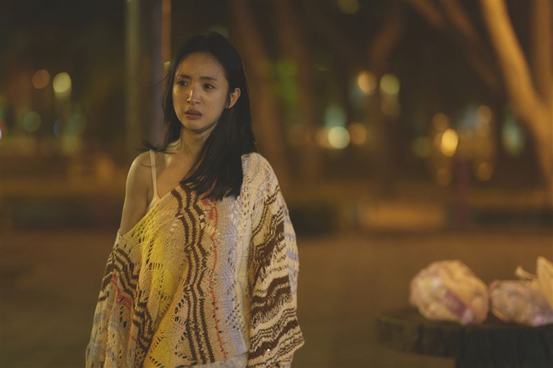 許瑋甯連換5外籍男友　柯震東一摸又心動！林依晨崩潰怒吼