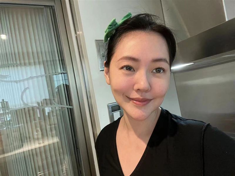 小S母女下廚曬美照！「獨缺許老三」　曝原因網笑翻