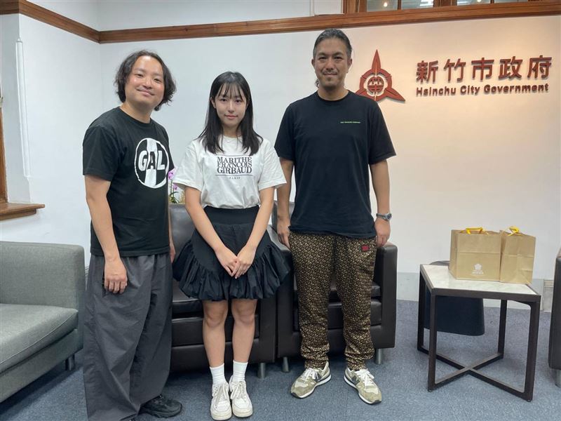 16歲美少女凍蒜！台灣首位日本恐怖片女主角「高二校花」台日友好合作