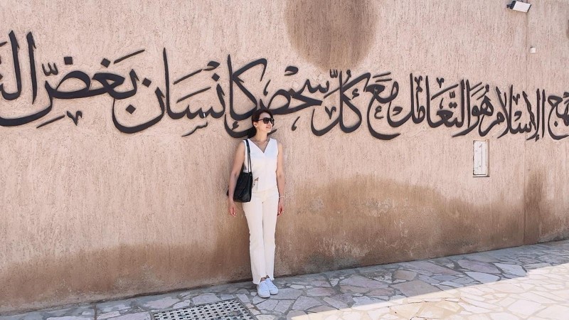 連靜雯杜拜豪奢遊10天！遇上75年最大暴雨　慘困高速公路
