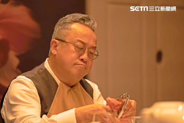 天王曾是理髮小弟⋯曾志偉曾預言：年輕人，你一定會紅！他後來一紅40年