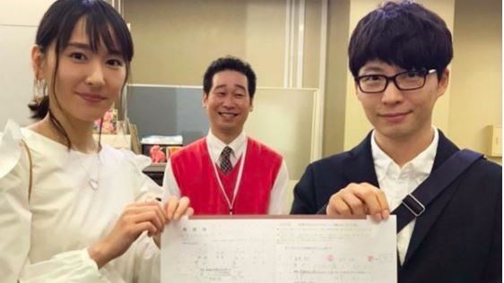 新垣結衣疑被綠太震撼?PTT鄉民「一片不捨」:我老婆的老公疑似外遇惹