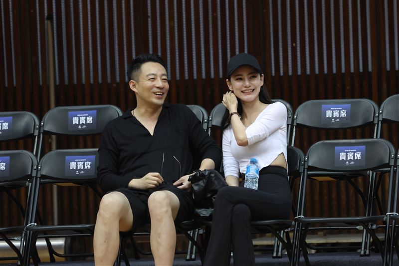 汪小菲未婚妻疑痛罵前任！狂轟「靠我賺錢的蛆」網看傻：不輸大S