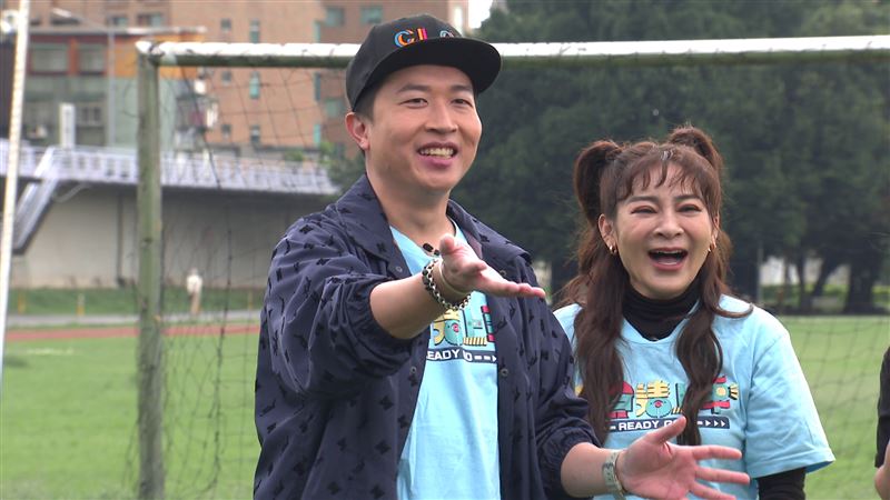 十指緊扣被抓包！王彩樺愛女遭爆「密戀張立東」　目擊證人全說了