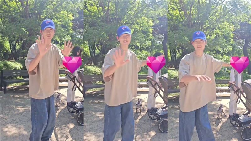 宋仲基1歲兒曝光！公園遛娃遭粉絲捕捉　他挺身擋妻小…畫面流出了