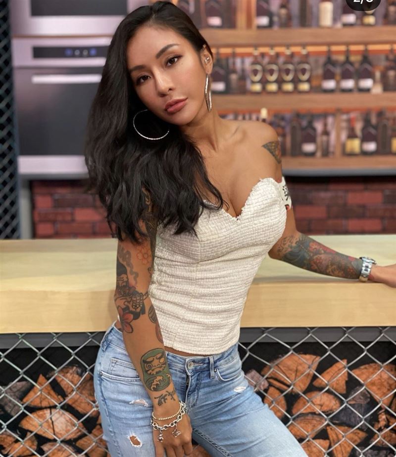 私密試車片昔外流！網友突曬截圖開酸　梁云菲難忍開轟了