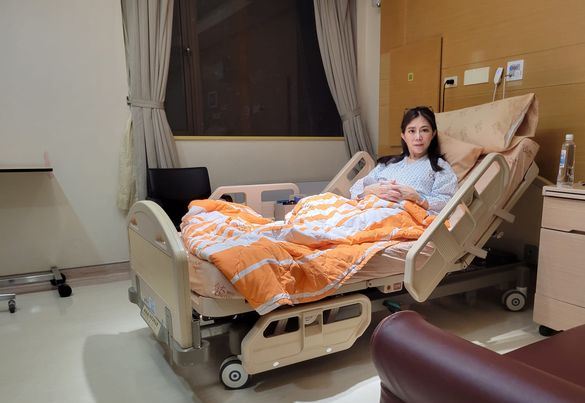 小彤胰臟癌3次化療 暴瘦一圈模樣曝光!感動女兒考上美國名校