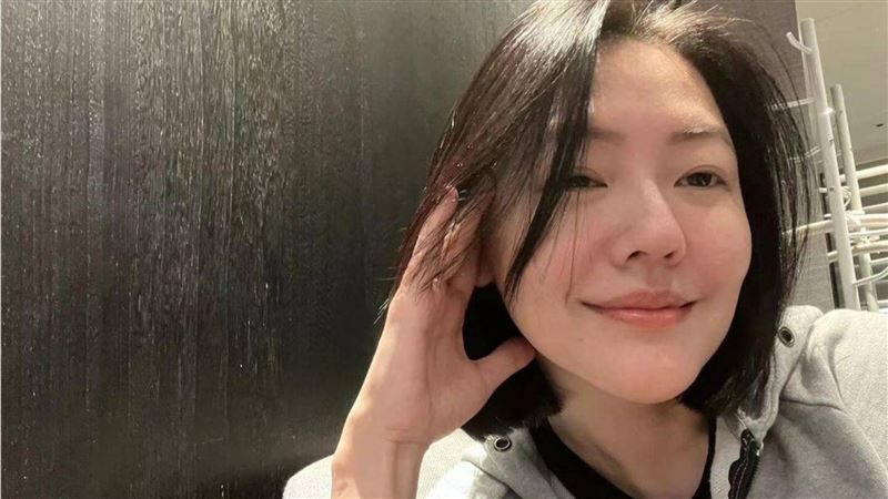 小S神隱2週突現身!「曬超辣影片」 網驚呼:哪像生過3個