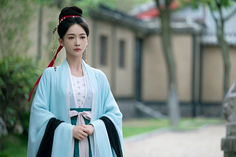 吳謹言遭質疑演技 被爆「停下所有工作」:她相信天道酬勤!