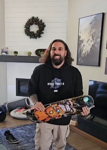 300萬訂閱YouTuber過世！享年40歲　粉絲悲痛：安息吧