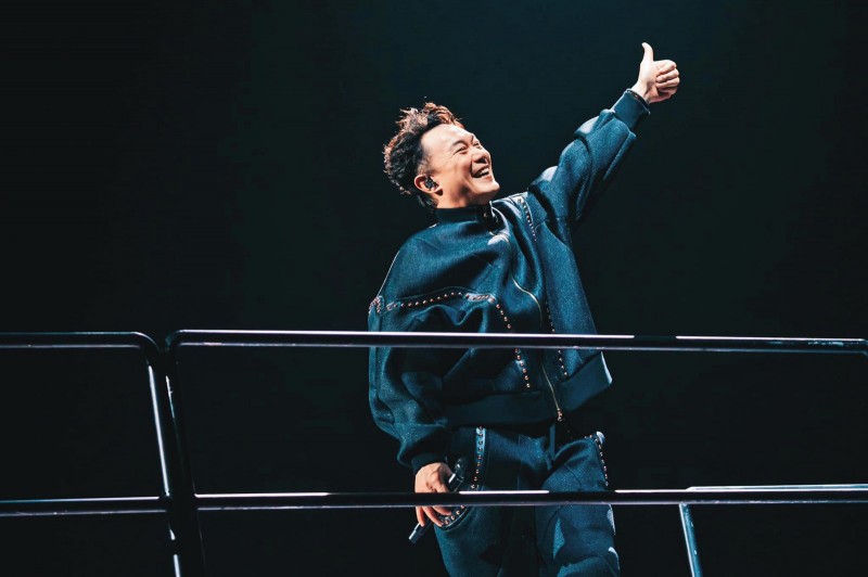 陳奕迅爆《中國好聲音》黑幕 導演要他「按一下」