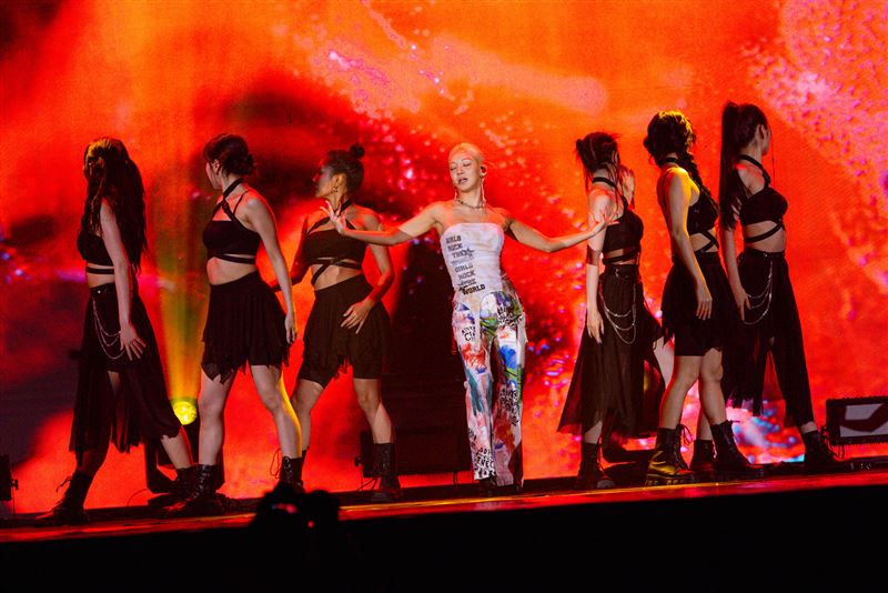 韓流拼盤演唱會登場!「少時」孝淵領軍辣翻天 VIXX主唱脫外套秀大肌