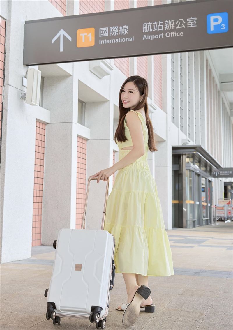 蔡尚樺開車驚魂記!大蜘蛛掉腿上「失控瘋狂尖叫」路邊殺生念大悲咒