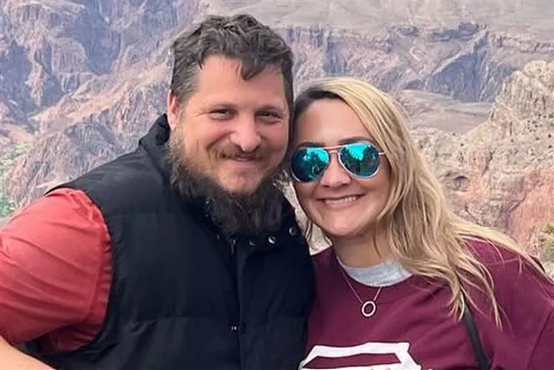 知名網紅夫婦開心嗑生蠔後昏迷！竟染上「致命病毒 」造成1死1傷悲劇