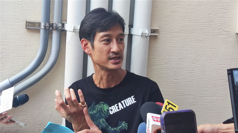 唐治平清真寺「終日喝酒」破壞教規!網揭「跟隨粉絲」3大誇張行徑