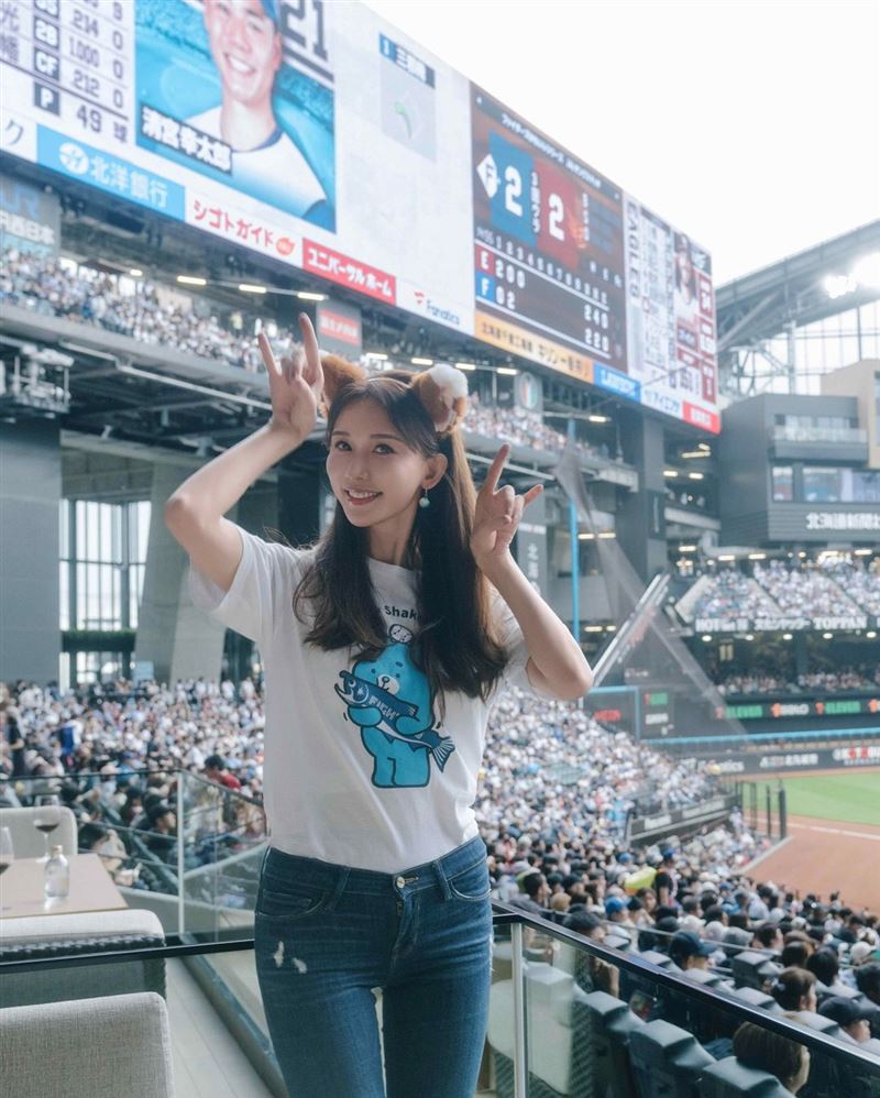 林志玲大崩壞!濾鏡開太強「真面目變形」小粉紅認不出:妳誰啊