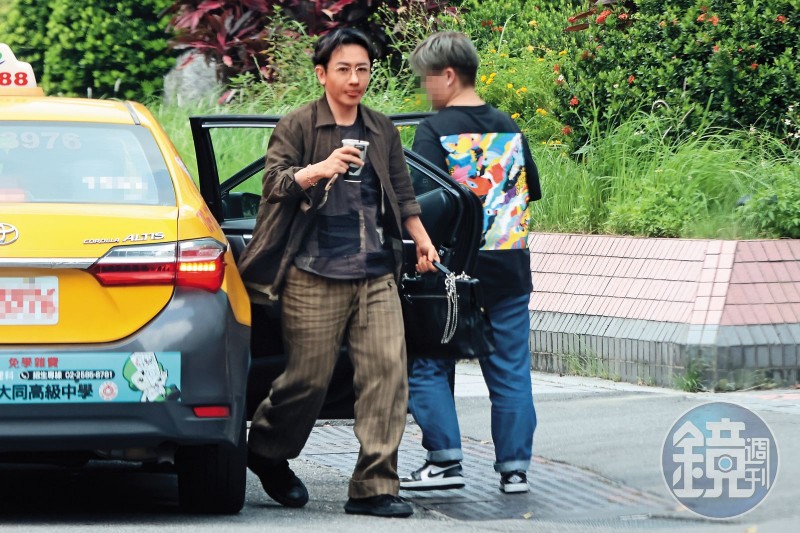 48歲劉謙罹患肺腺癌!健檢驚見「肺部有陰影」醫示警:遲早會變壞